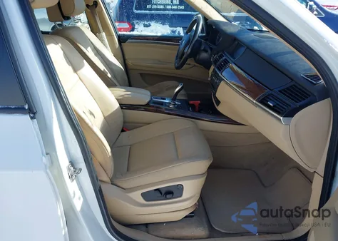 2010 BMW X5 xDrive30I from USA, damaged, VIN 5UXFE4C57AL384674